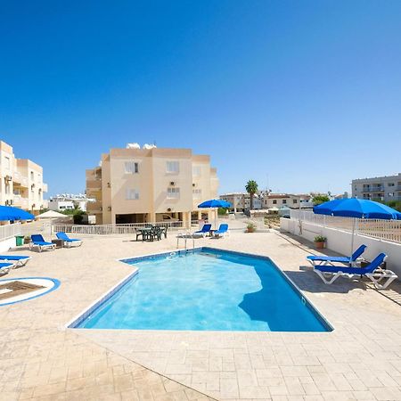Sofia Apartment 700M Away From The Beach Паралимни Экстерьер фото